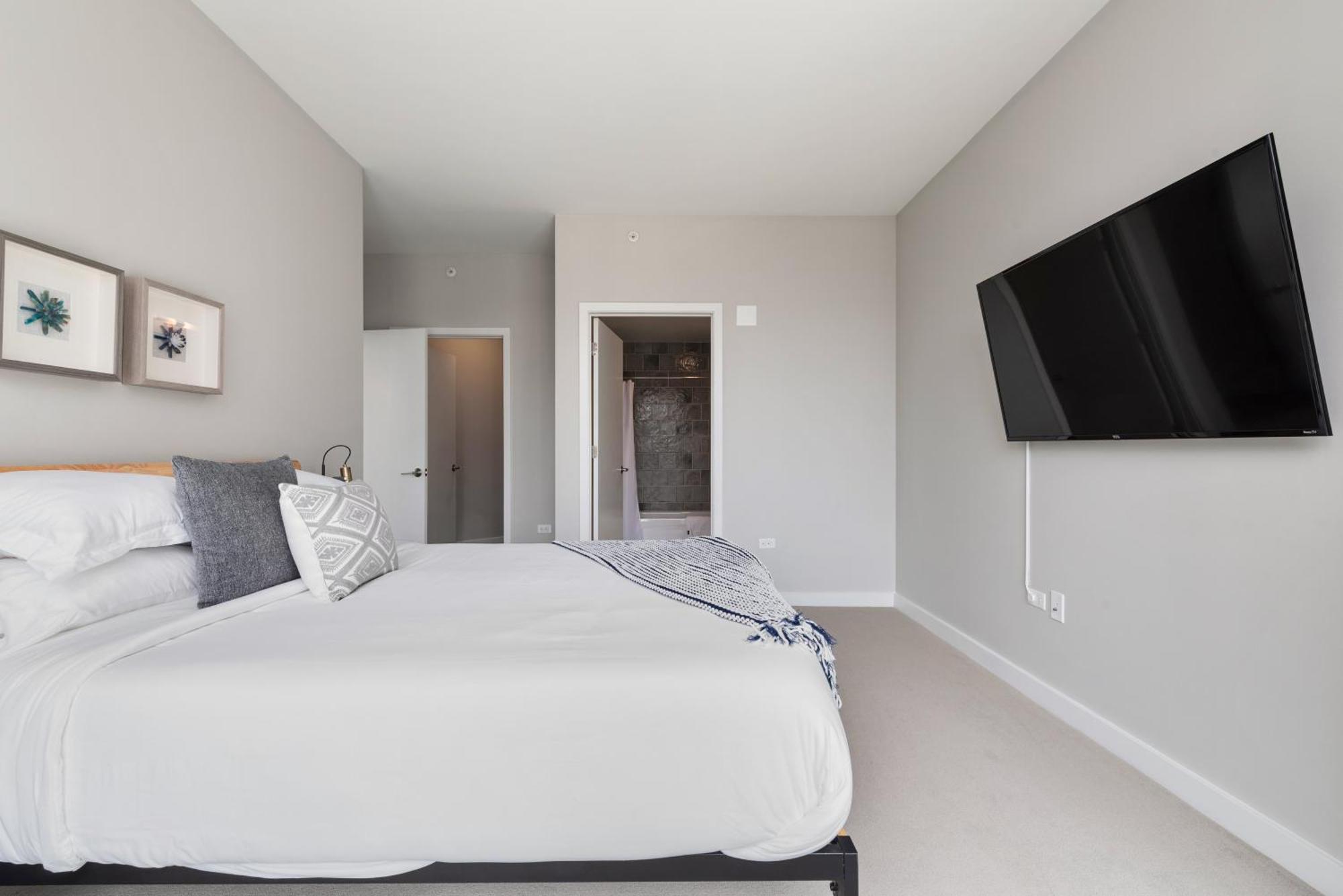 Aurelien Spacious Apartments In The Heart Of Gold Coast Chicago Exterior photo