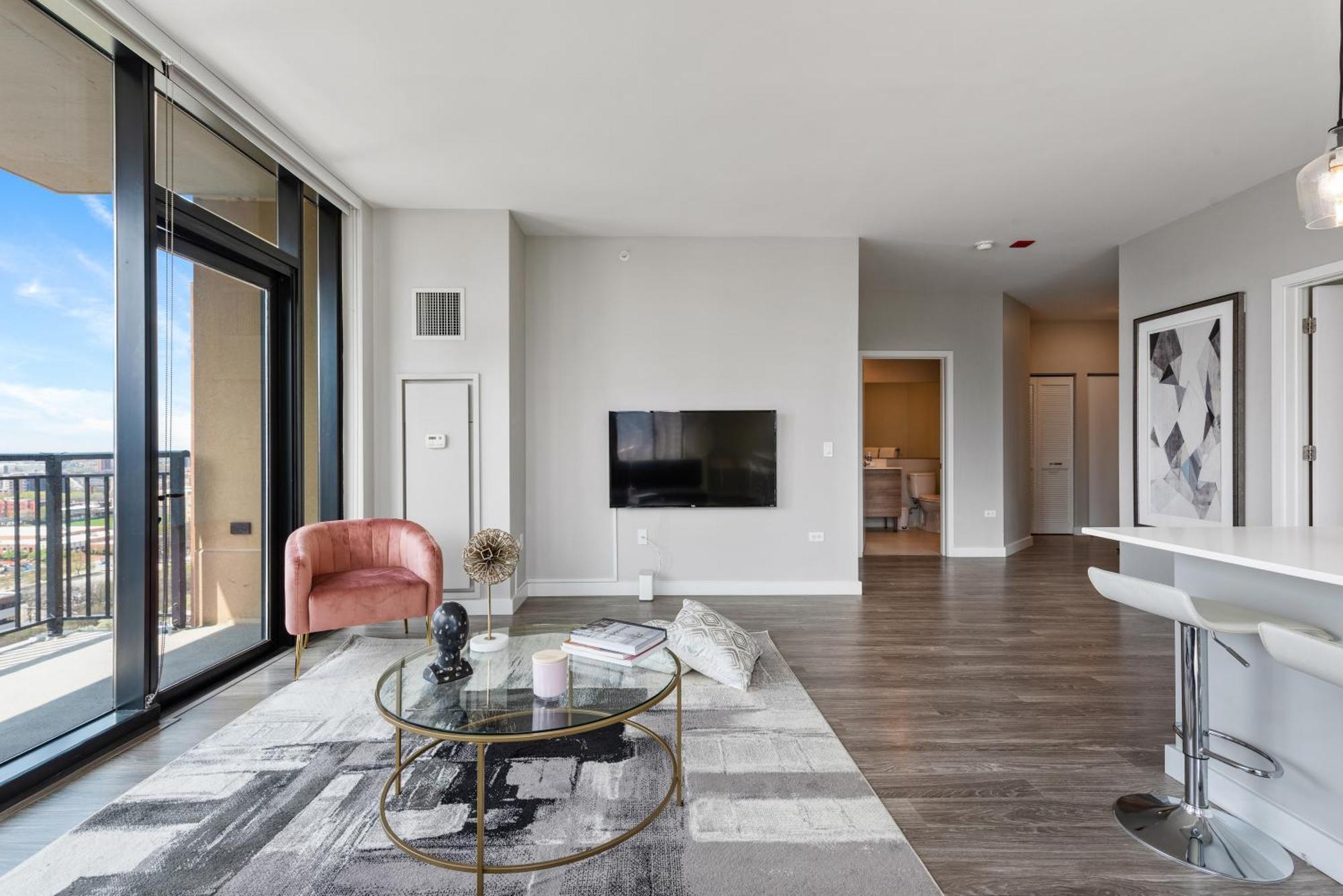 Aurelien Spacious Apartments In The Heart Of Gold Coast Chicago Exterior photo