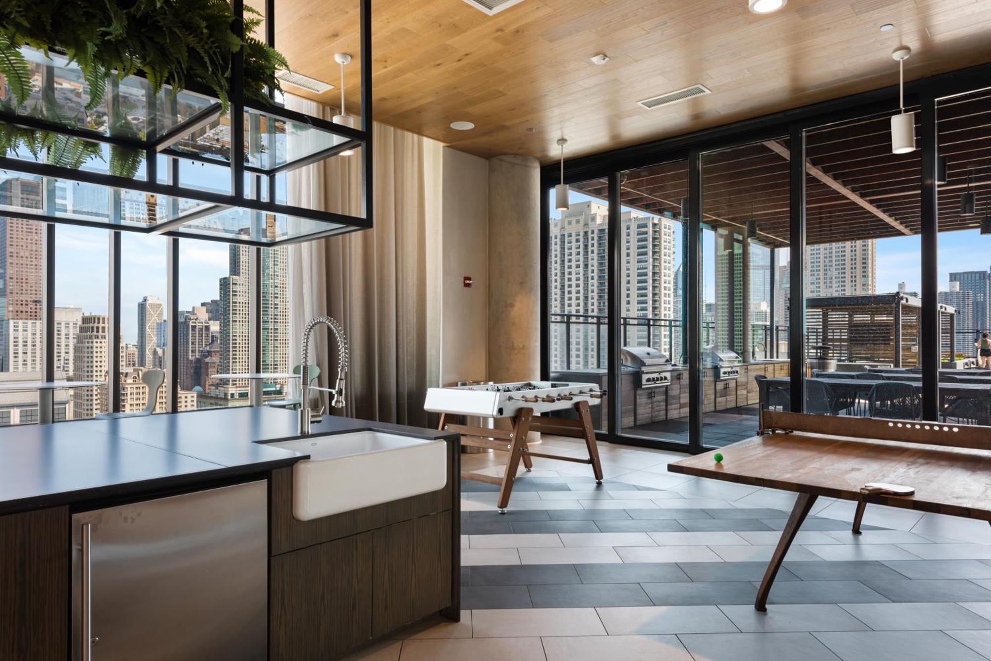 Aurelien Spacious Apartments In The Heart Of Gold Coast Chicago Exterior photo